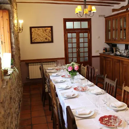 Hotel Rural Casabarria Pradoluengo